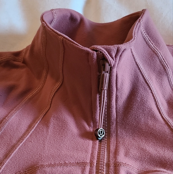 Lululemon define jacket size 10 - Picture 3 of 10